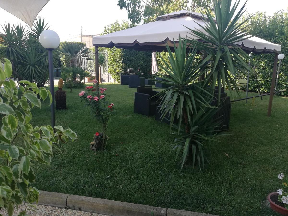 Depandance Con Piscina In Uso In Esclusivo In B&B SantʼAntonio Abate Exteriér fotografie