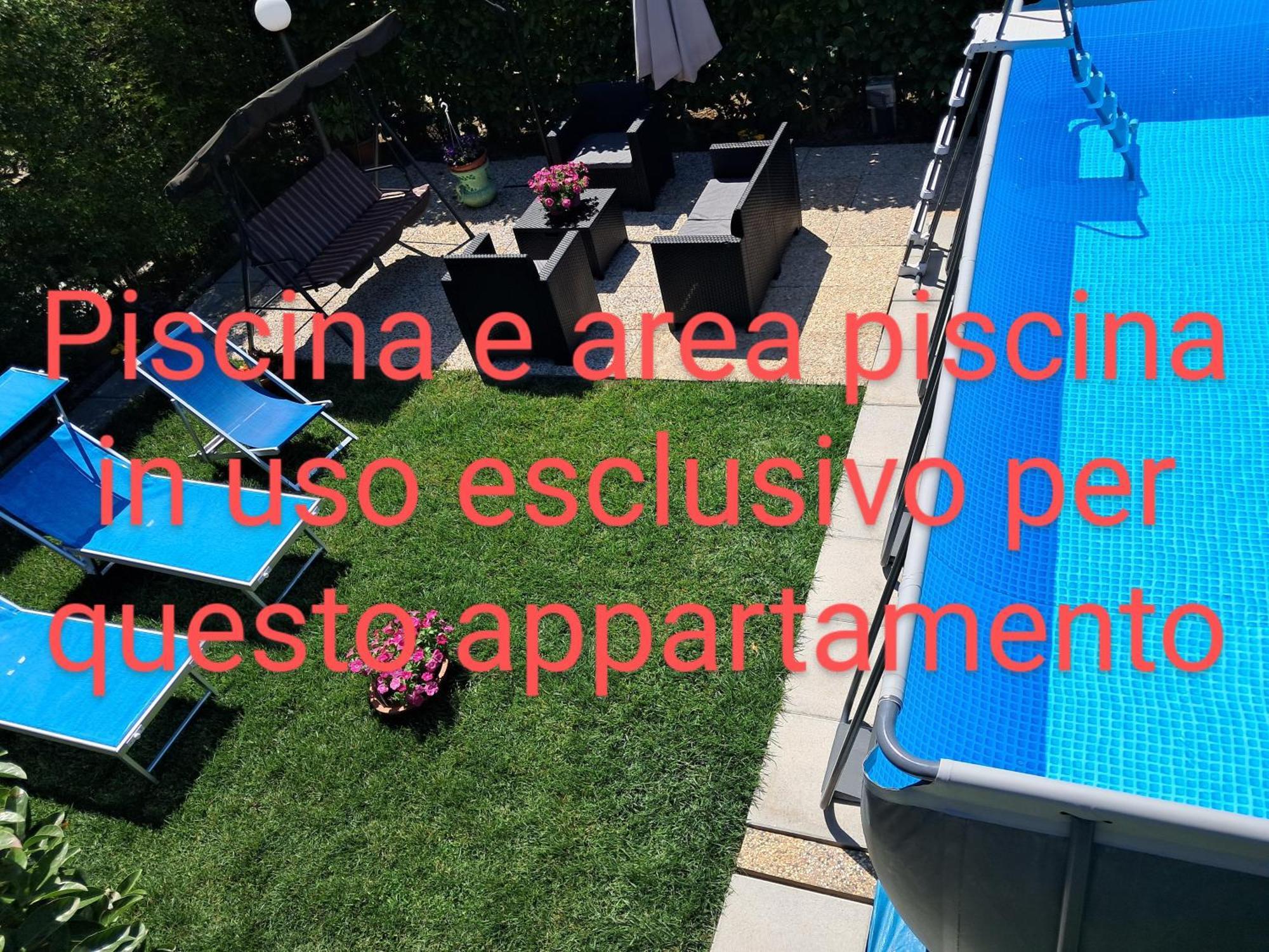 Depandance Con Piscina In Uso In Esclusivo In B&B SantʼAntonio Abate Exteriér fotografie